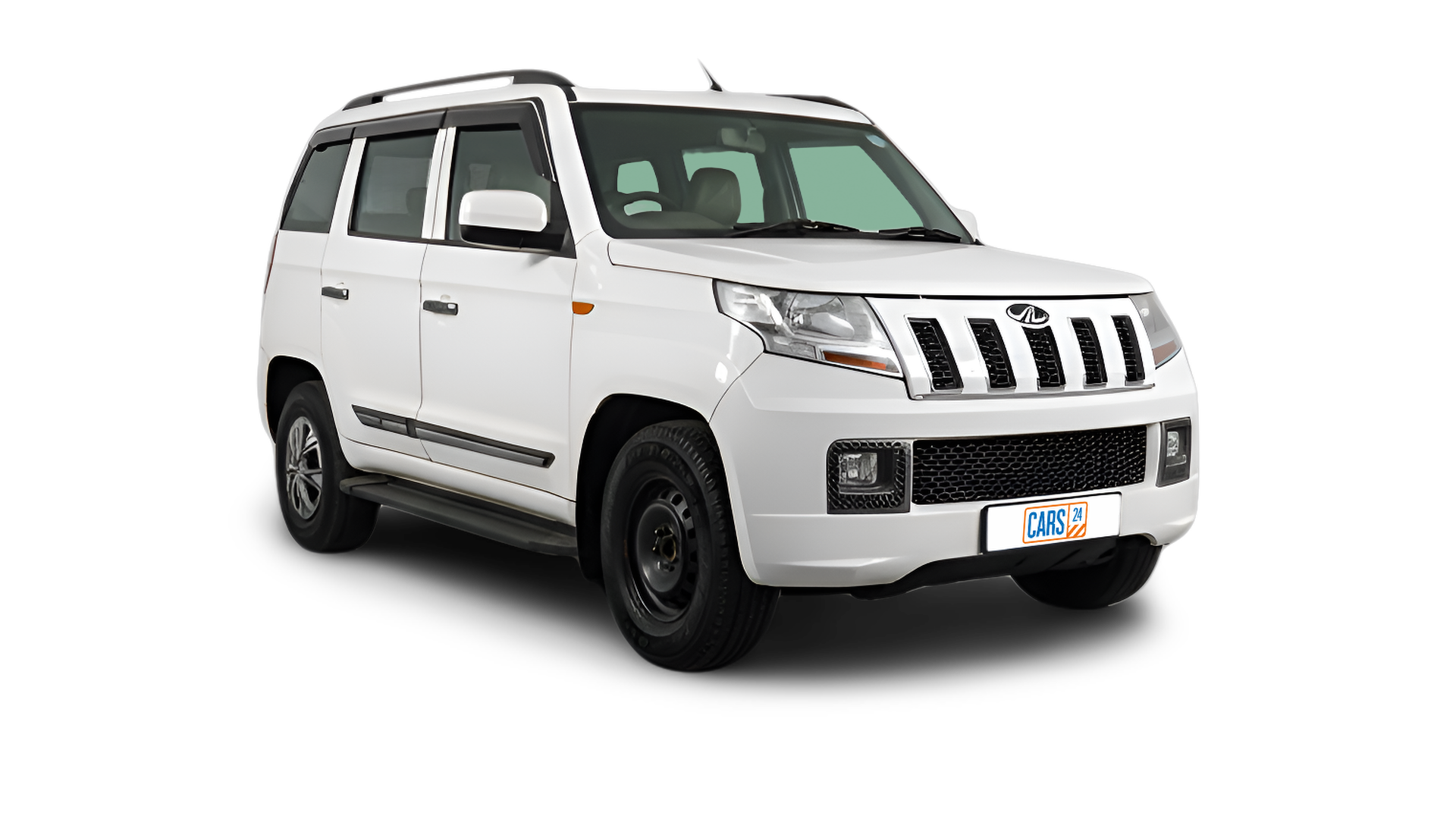Mahindra TUV300-img